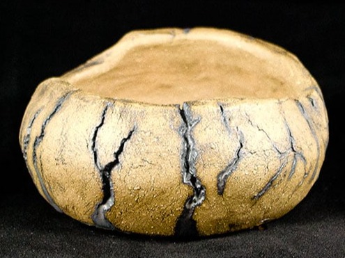 Beispiel eines unglasierten Kusa-Pots